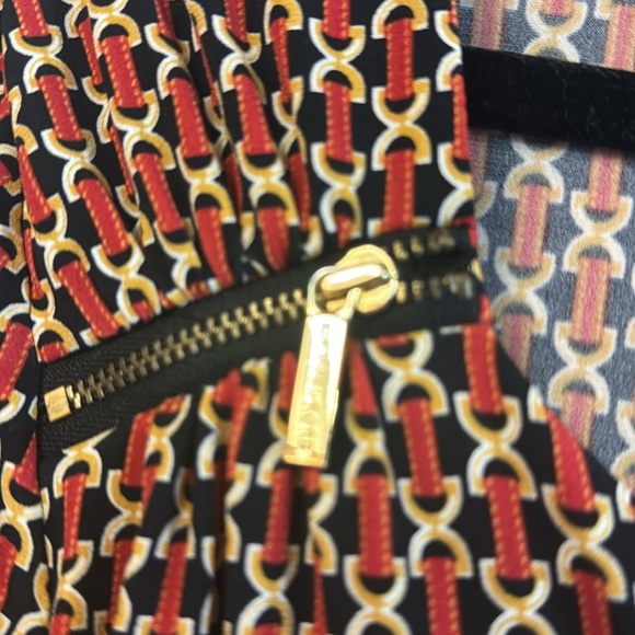 Michael Kors chain link red black gold long sleeve v neck business casual top S - Picture 6 of 7